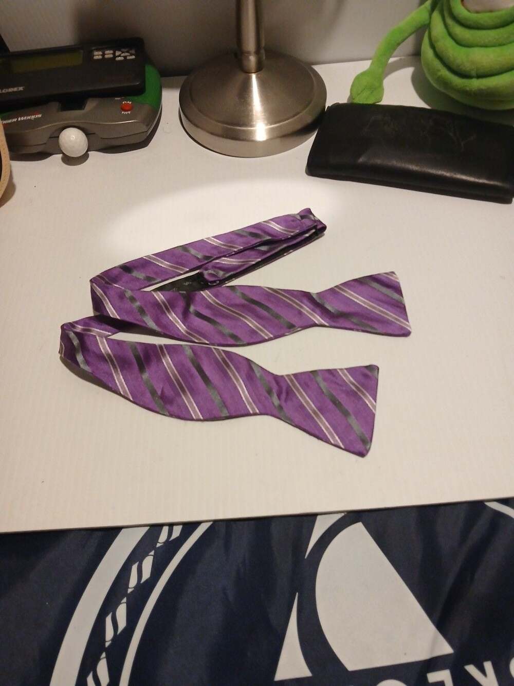 Nicole Miller Bow Tie Size 13 1/2-17 3/4 Purple Silk Striped